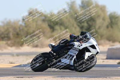 media/Oct-30-2025-Racers Edge (Thu) [[dabbdaf680]]/2-A Group/Session 5 (Turn 7)/